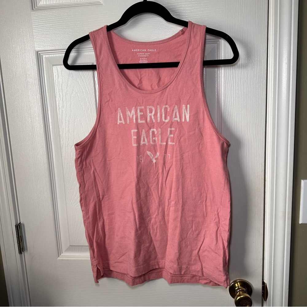 American Eagle tank top super soft standard fit Pink
Size XS